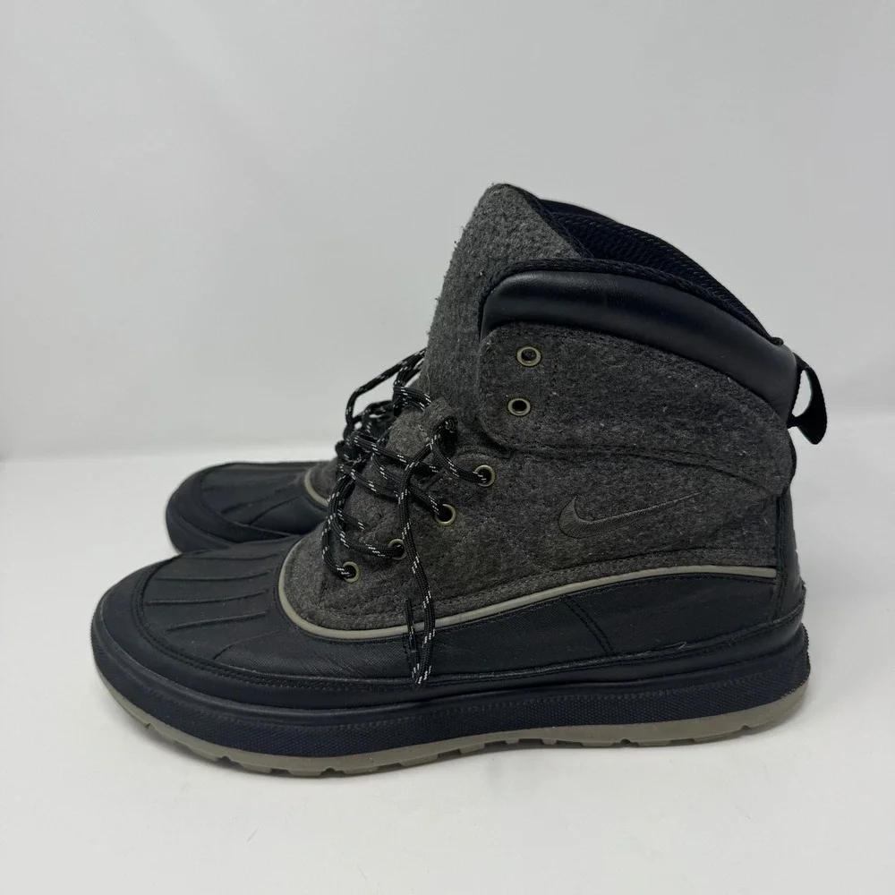 *STAIN Nike ACG Woodside 2 High Black Grey Wool Duck Boots Mens 12 525393-091